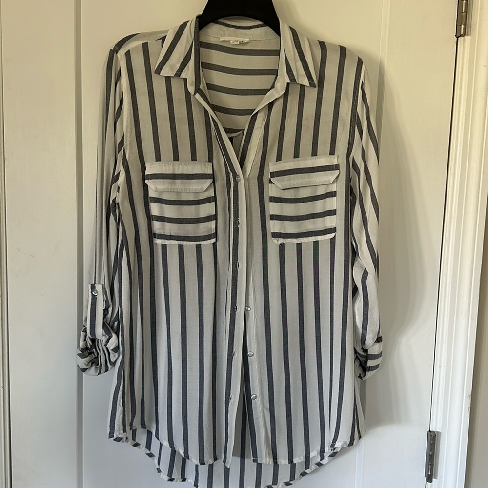 Olivia Grey button down shirt